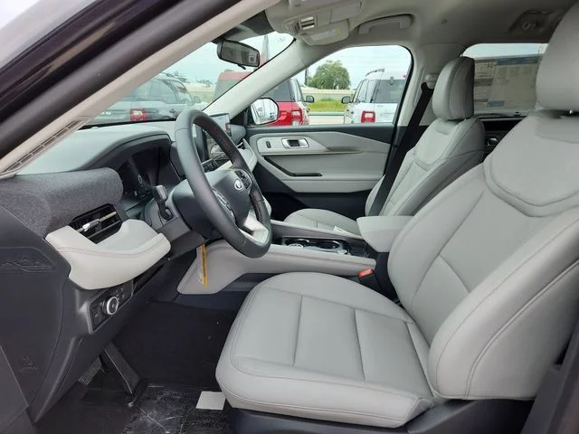 New 2026 Agate Black Metallic Ford Active image 12