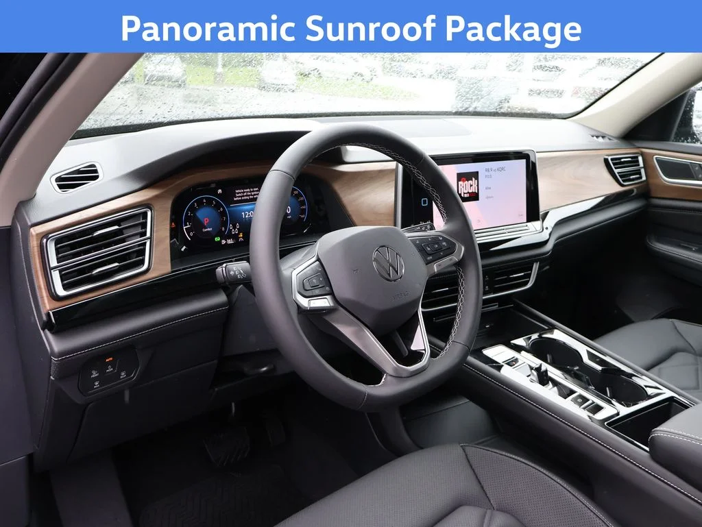 New 2026 Black Volkswagen 2.0T SE w/Technology image 3