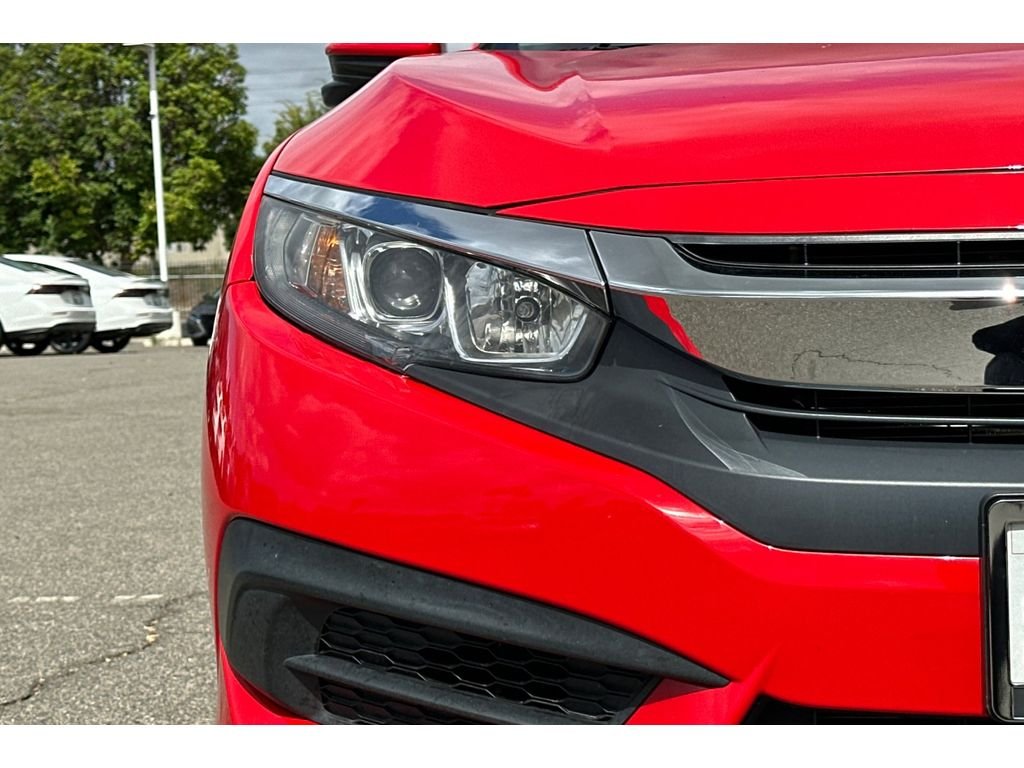 Used 2018 Rallye Red Honda EX image 45