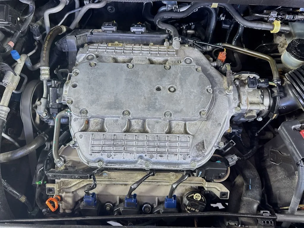 Used 2007 Nimbus Gray Metallic Honda Touring image 38
