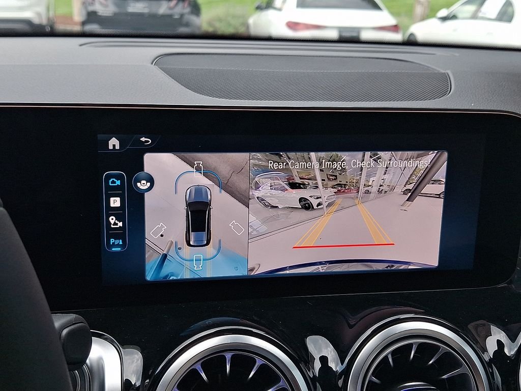 New 2026 Starling Blue Metallic Mercedes-Benz GLB 250 image 15