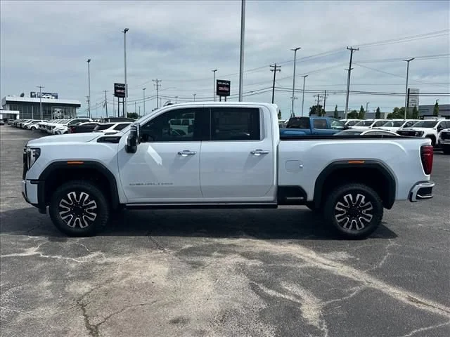 New 2026 Glacier White Tricoat GMC Denali Ultimate image 7