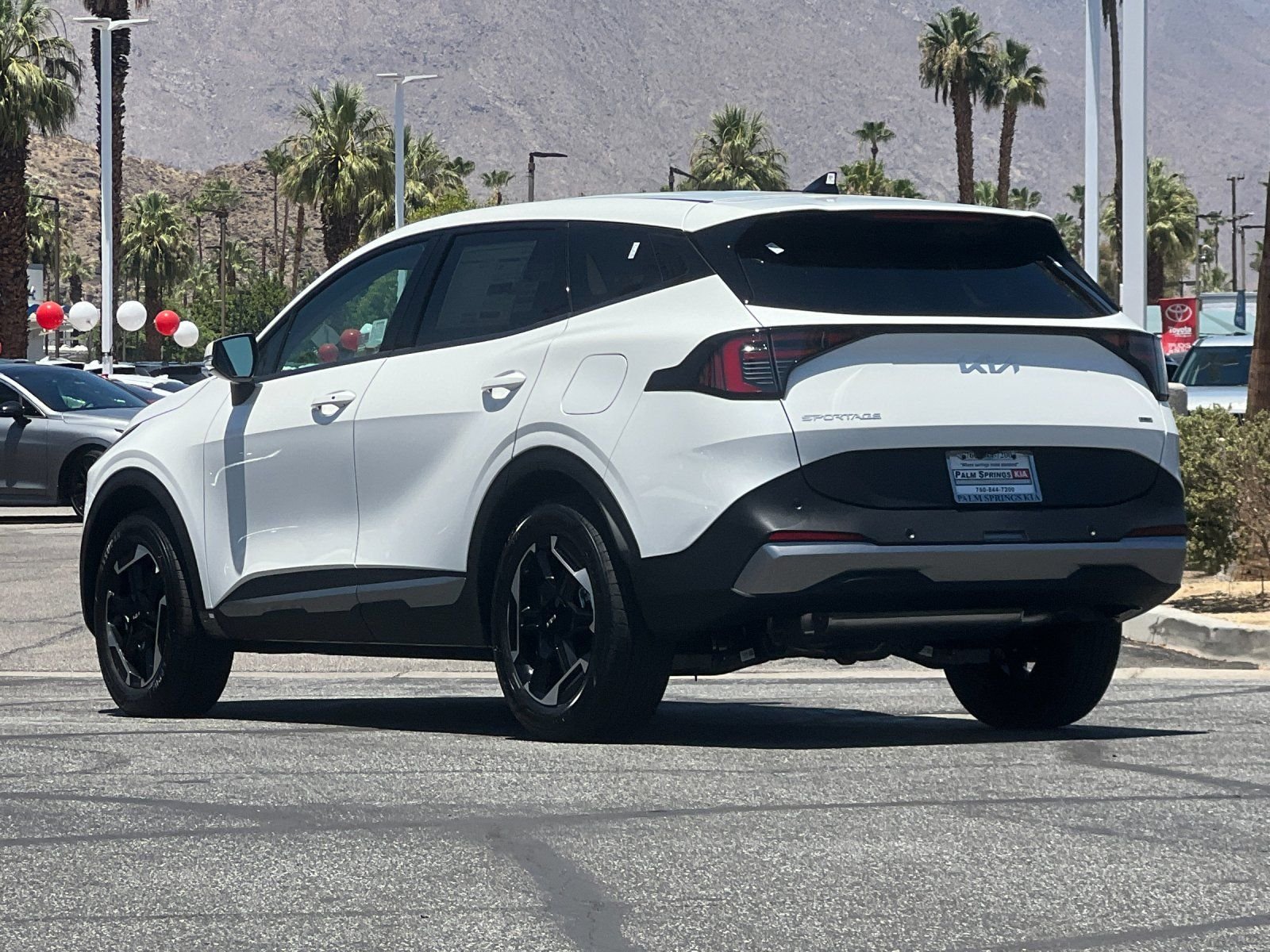 New 2026 Snow White Pearl Kia S image 5