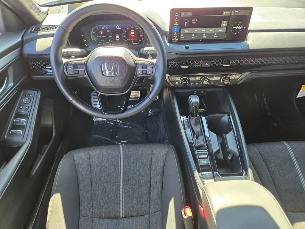 Used 2025 Gray Honda Sport image 12