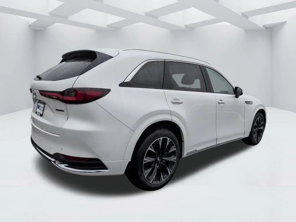 New 2026 White Mazda 3.3 Turbo S Premium Plus image 5