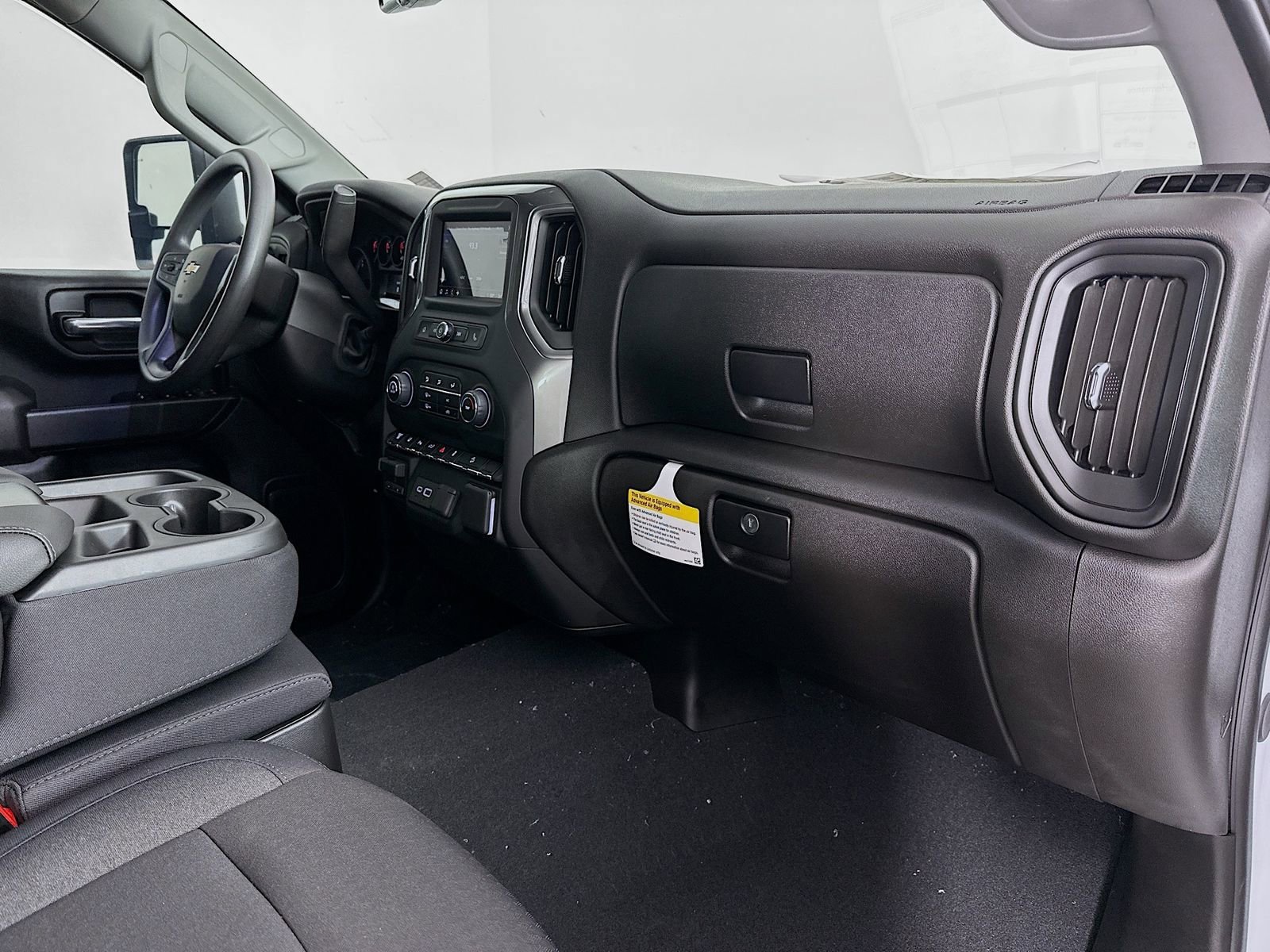 2025 Chevrolet Silverado 2500 HD Custom - Photo 28