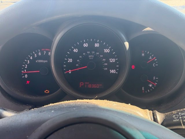 Used 2010 White Kia Plus image 31
