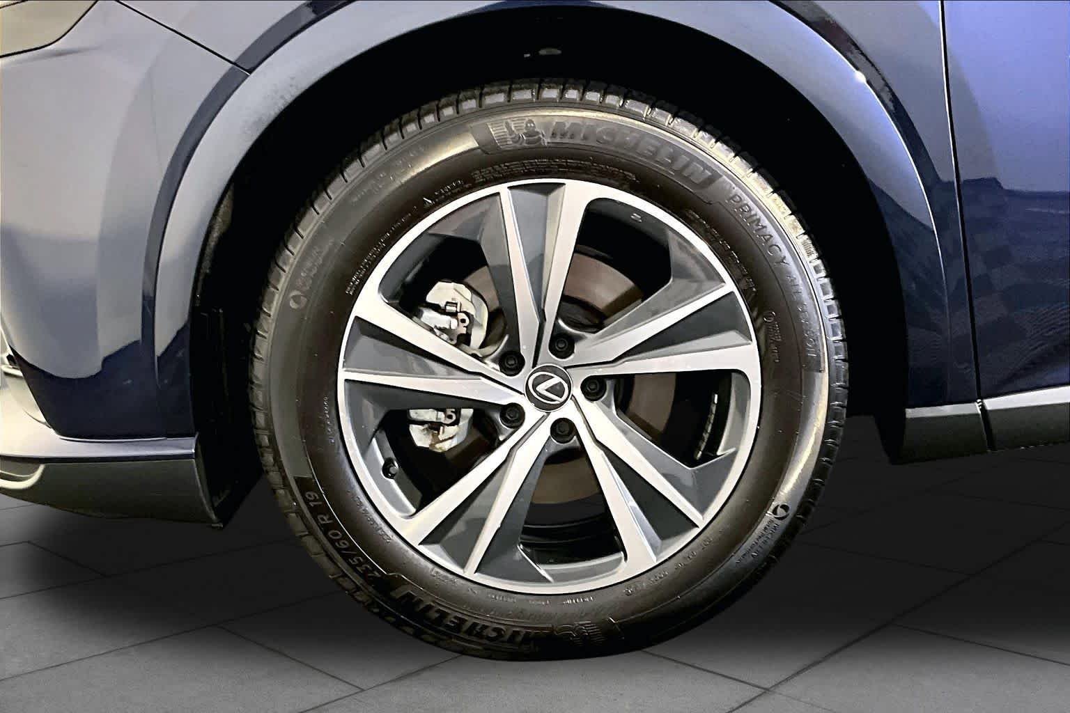 Used 2024 Nightfall Mica Lexus Premium image 11