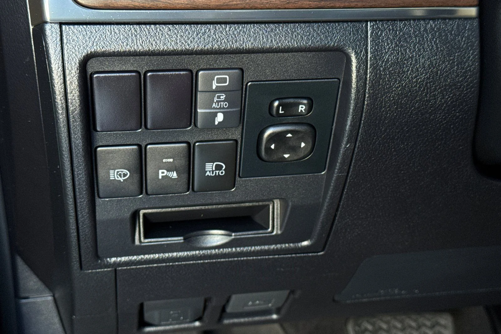 Used 2020 Black Toyota Heritage Edition image 39