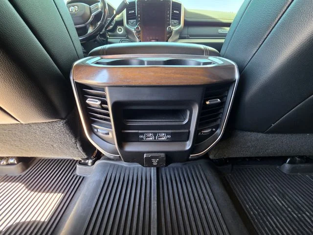 Used 2022 Diamond Black Ram Laramie image 19