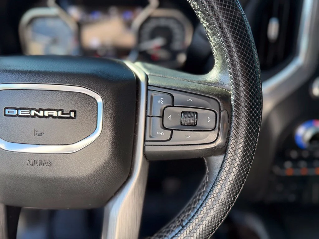 Used 2020 Gray GMC Denali image 26