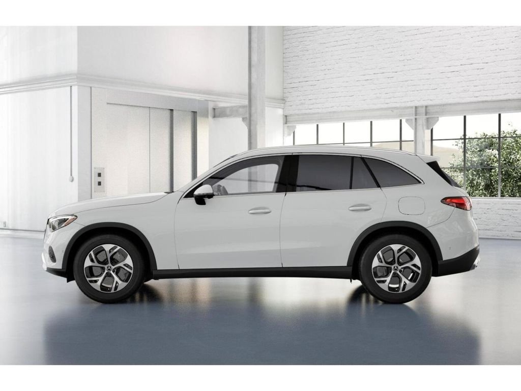 New 2026 Polar White Mercedes-Benz GLC 350 image 34