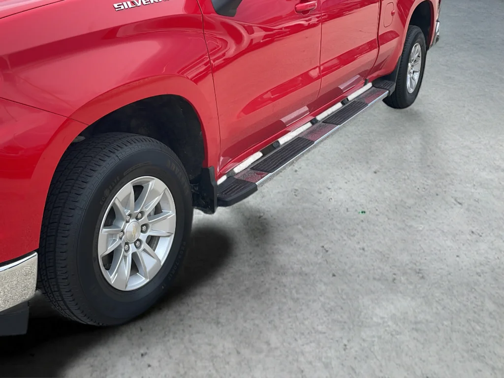 Used 2024 Red Chevrolet LT image 42