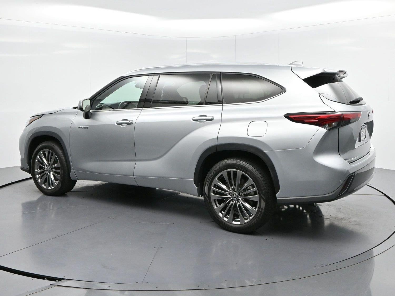 Used 2021 Celestial Silver Metallic Toyota Limited image 4