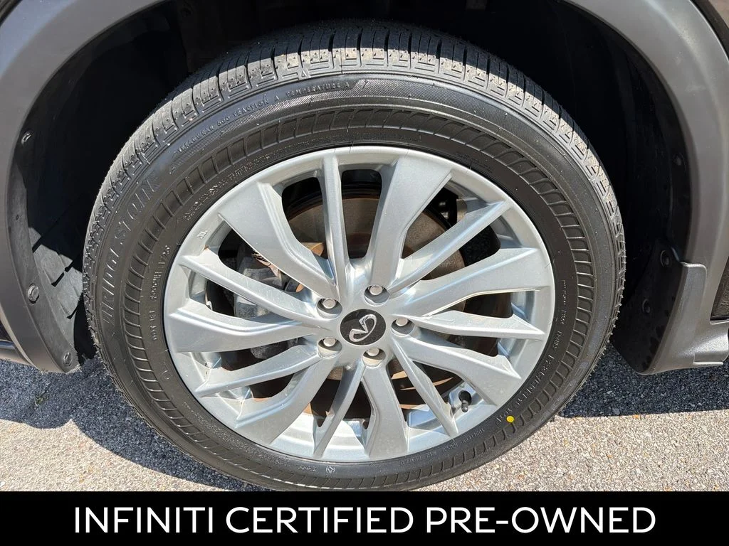 Certified Used 2023 Black Obsidian INFINITI LUXE image 16