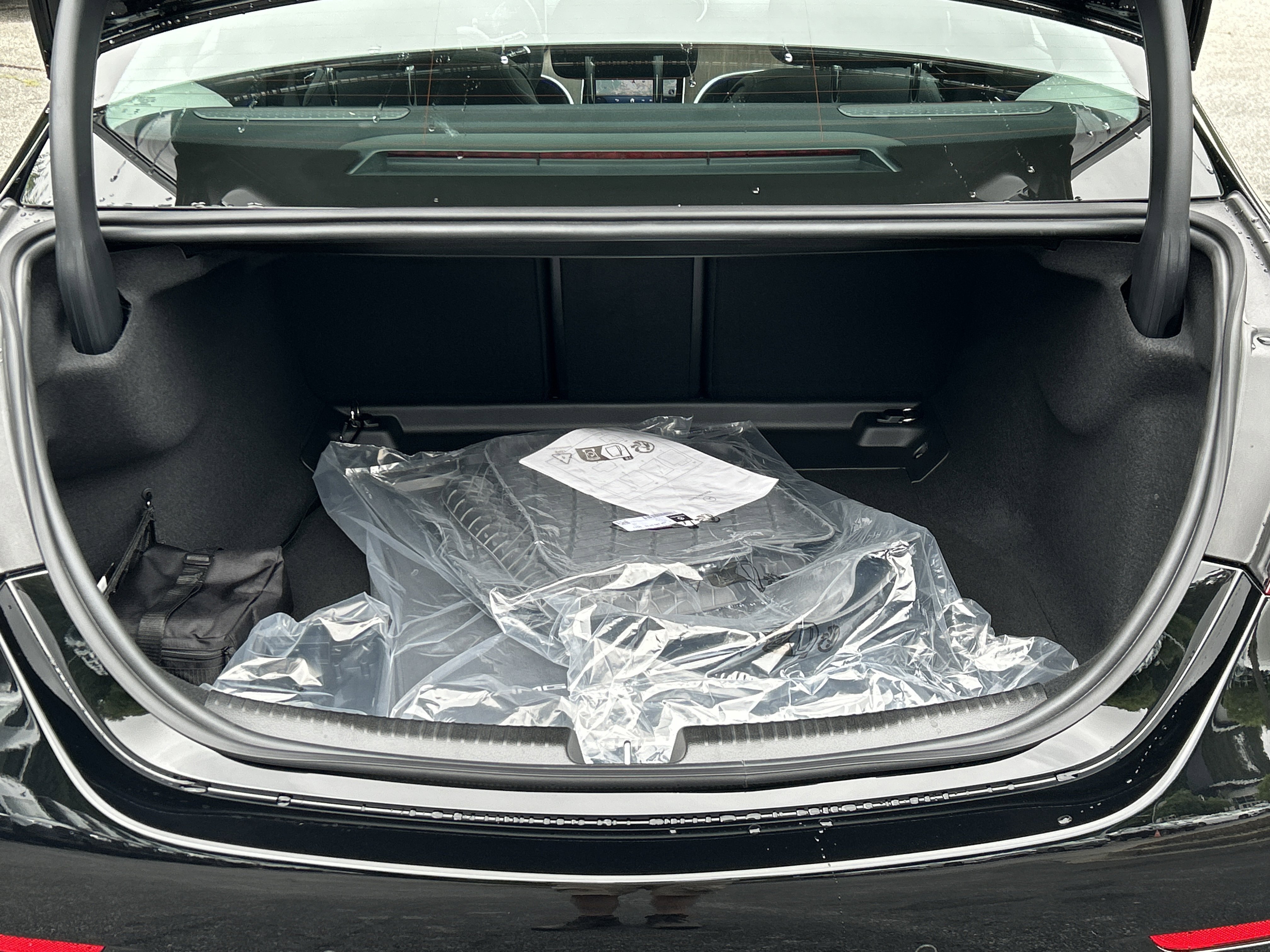 New 2026 Obsidian Black Metallic Mercedes-Benz C 300 Sedan image 9