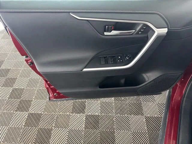 Used 2021 Red Toyota Limited image 22