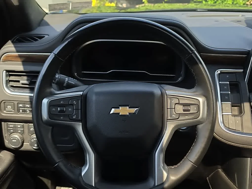Used 2023 Black Chevrolet Premier image 12