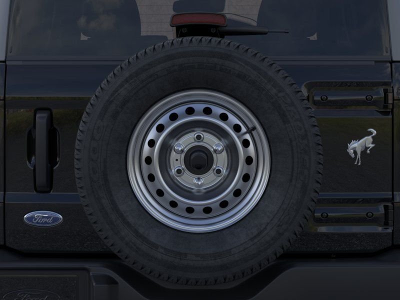 New 2025 Black Ford Base image 24