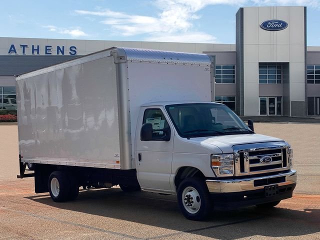 2025 Ford E-Series Cutaway