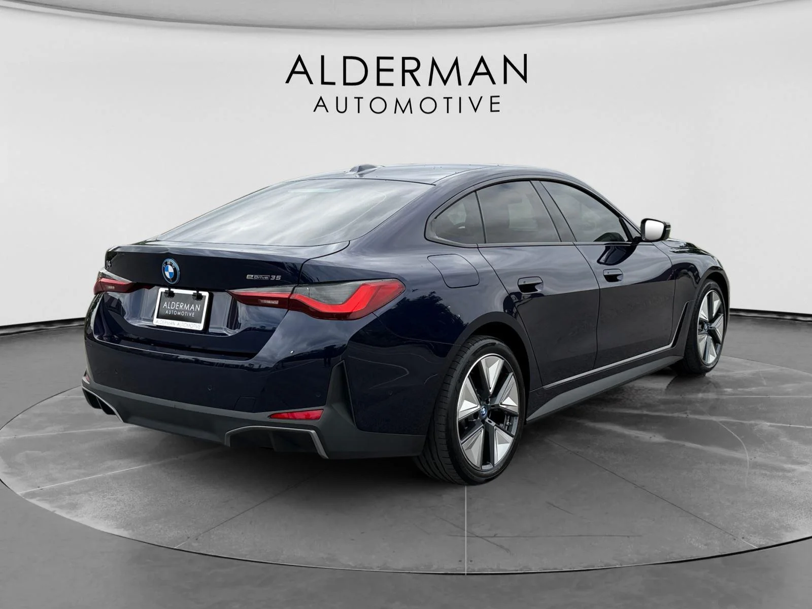 Used 2023 Tanzanite Blue II Metallic BMW eDrive35 image 5