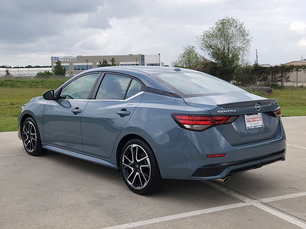 Certified Used 2024 Gray Nissan SR image 7