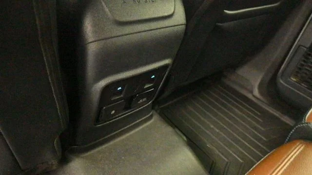 Used 2023 Cactus Green / Gray Ford Outer Banks image 12