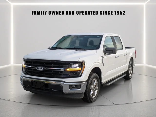 Used 2025 White Ford XLT image 2