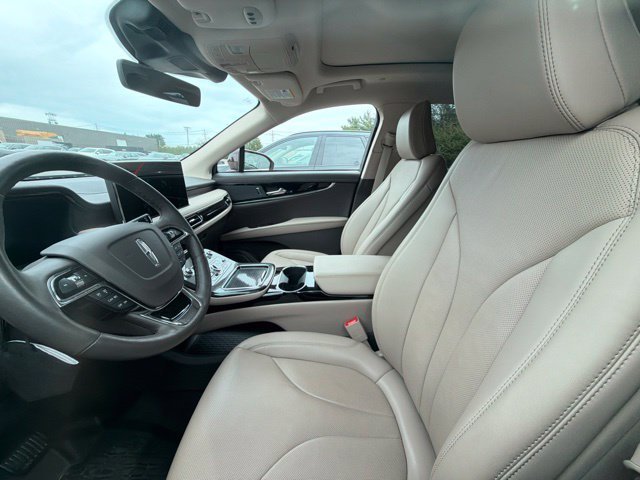 Certified Used 2023 Burgundy Velvet Metallic Tinted Clearcoat Lincoln Reserve image 7