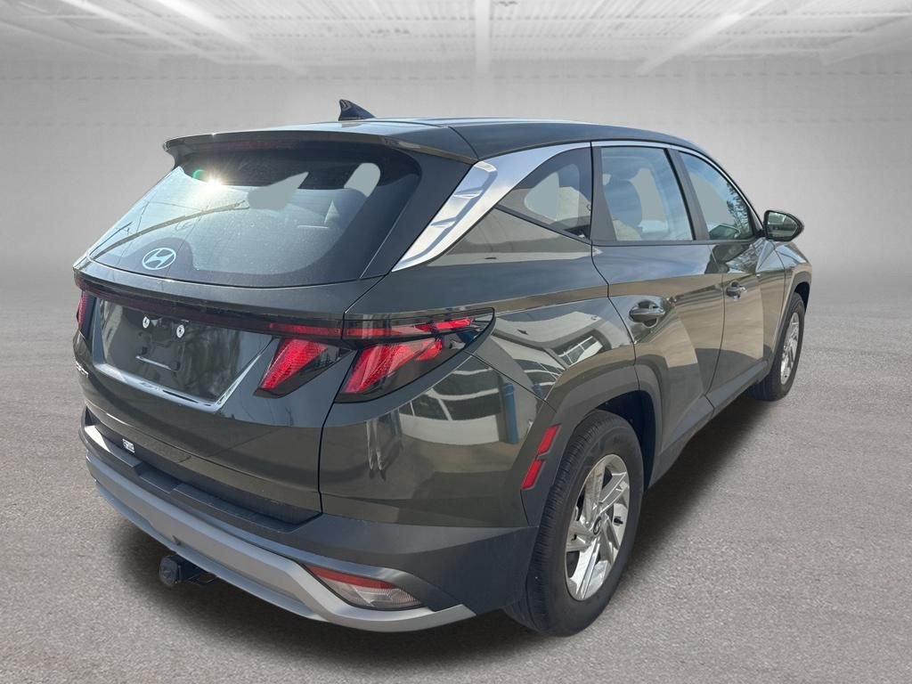 Certified Used 2025 Green Hyundai SE image 7