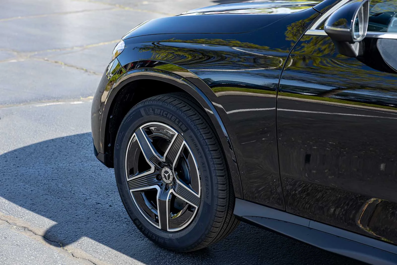 New 2026 Black Mercedes-Benz GLC 300 image 30