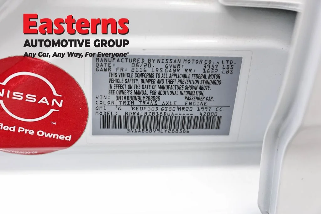Used 2020 White Nissan S image 34