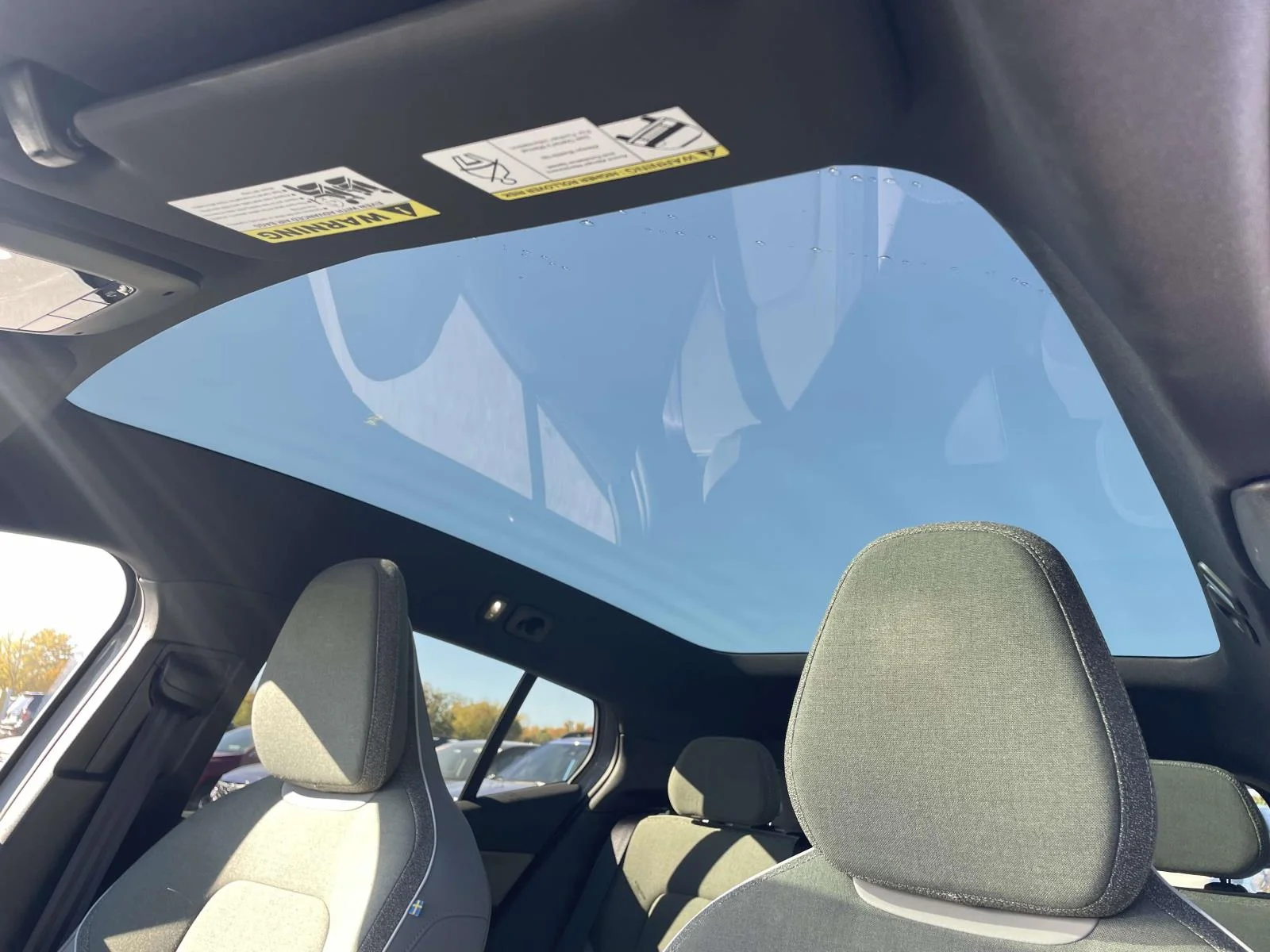 Used 2025 Vapour Grey Metallic Volvo Plus image 8