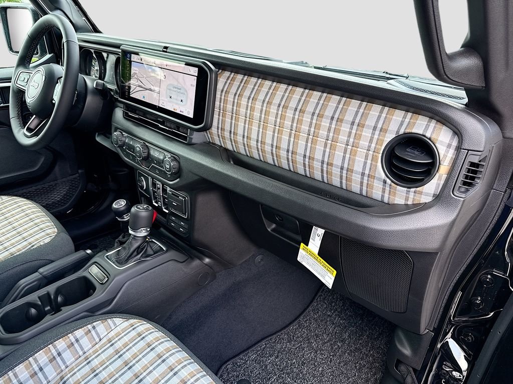 New 2026 Black Clearcoat Jeep 85th Anniversary Edition image 32