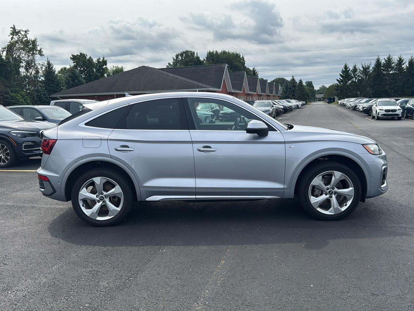 Used 2022 Florett Silver Metallic Audi S line Prestige image 2