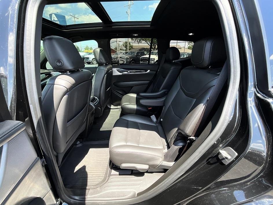 Used 2021 Black Cadillac Premium Luxury image 28