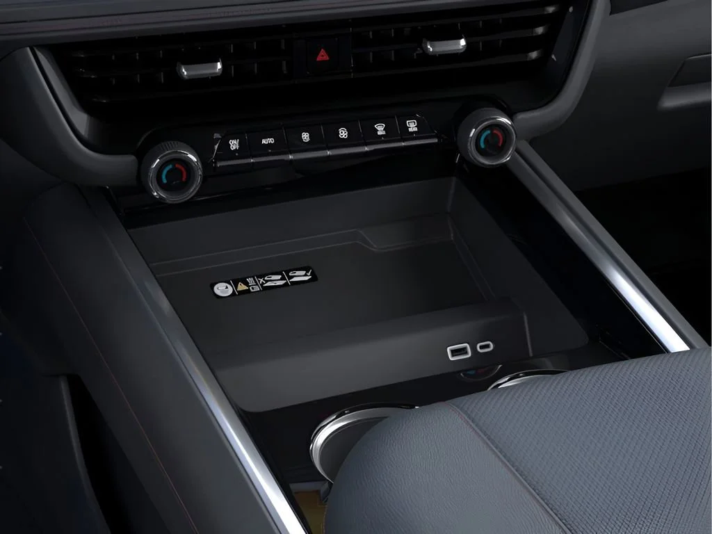 2026 Chevrolet Suburban RST - Photo 17