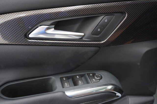 2027 Chevrolet Traverse Z71 - Photo 15