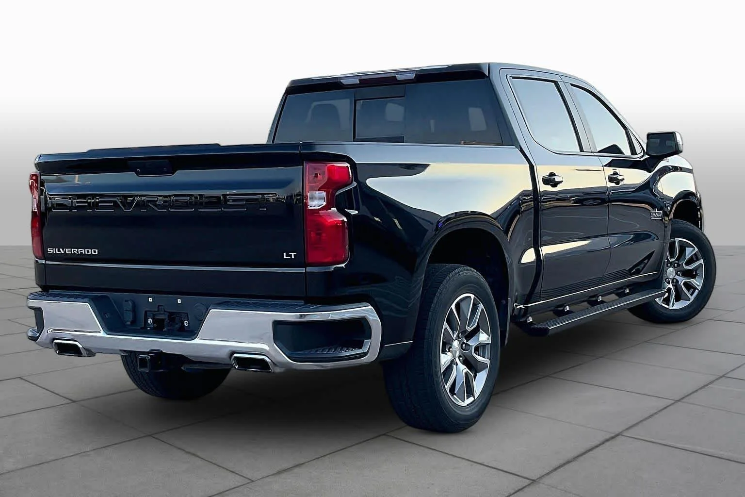 Used 2021 Black Chevrolet LT image 12