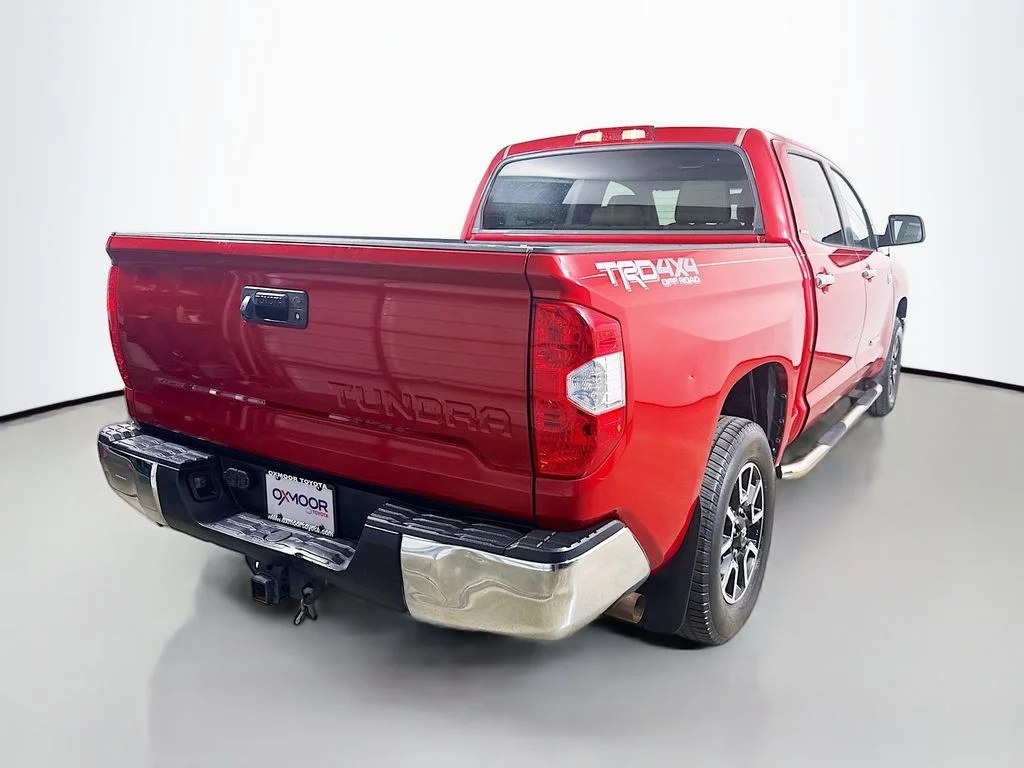 Used 2016 Barcelona Red Metallic Toyota LTD image 7