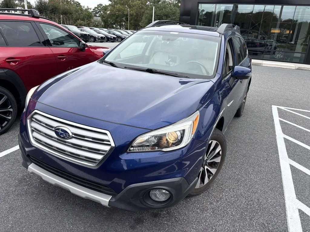 Used 2015 Blue Subaru 2.5i image 3