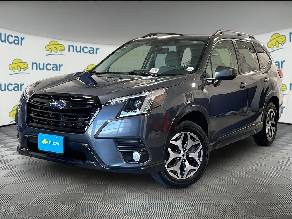 Used 2023 Magnetite Gray Metallic Subaru Premium image 3