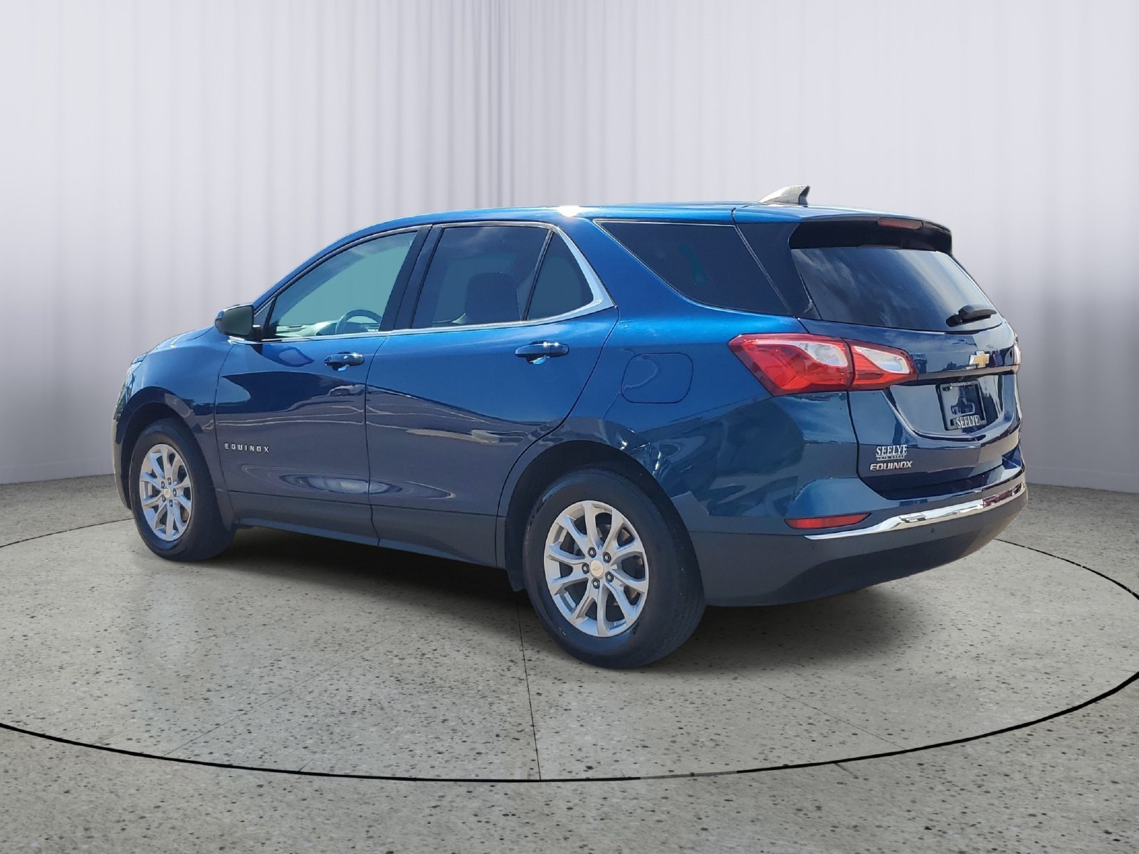 Used 2020 Blue Chevrolet LT image 3