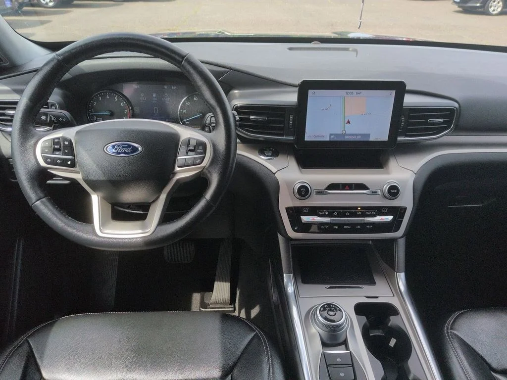 Used 2021 Blue Metallic Ford XLT image 23