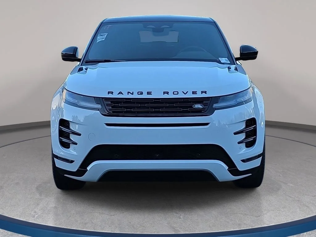 New 2026 Fuji White LAND ROVER Dynamic SE image 2