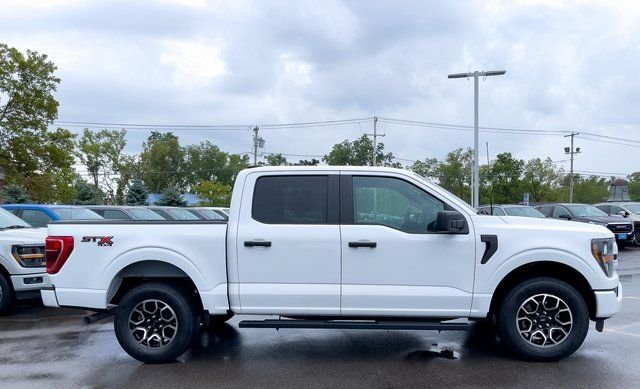 Used 2023 Oxford White Ford XL image 5
