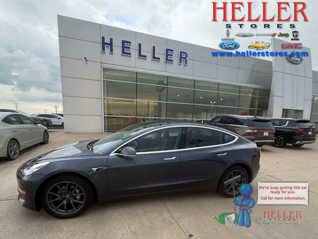 Used 2019 Gray Tesla Standard Range Plus image 1