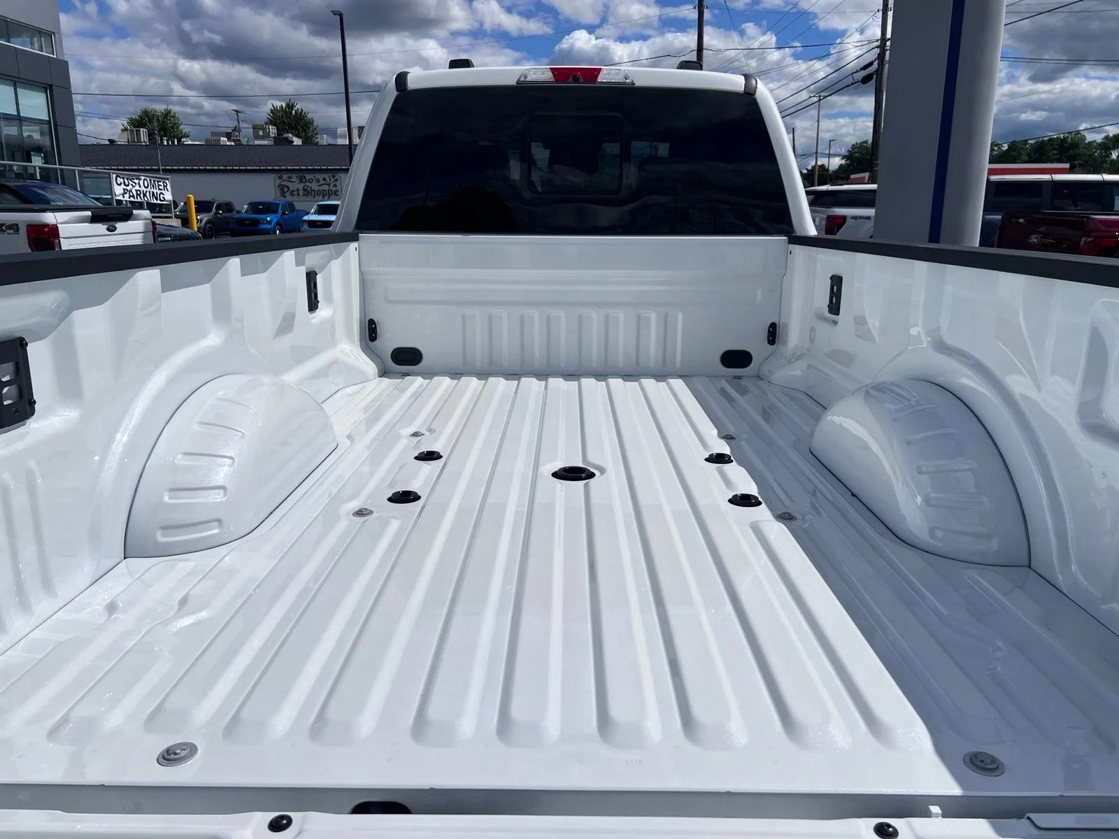 New 2026 Star White Metallic Tri-Coat Ford F-350® Platinum® image 11