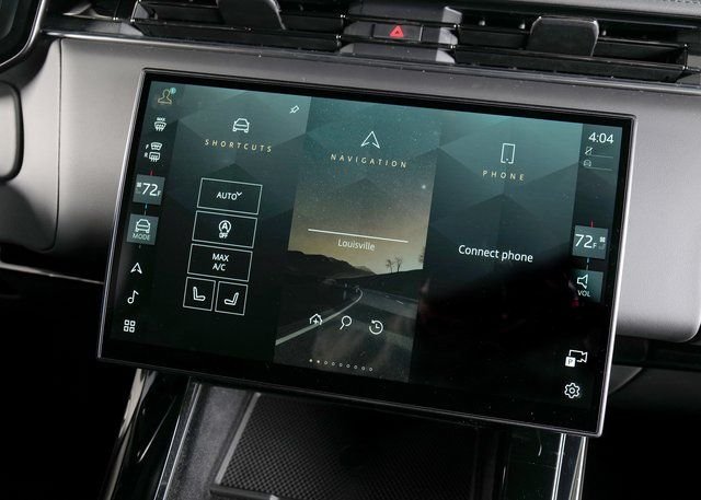 New 2026 Borasco Grey Land Rover SE image 14