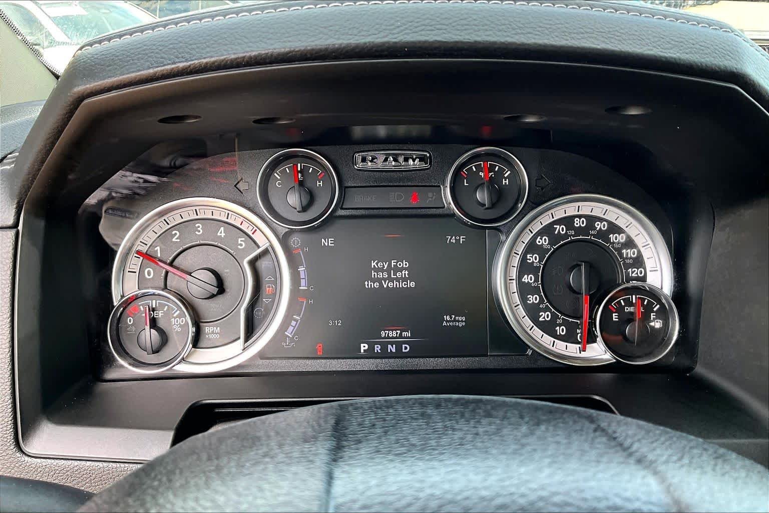 Used 2018 Granite Crystal Metallic Clearcoat Ram Laramie image 26